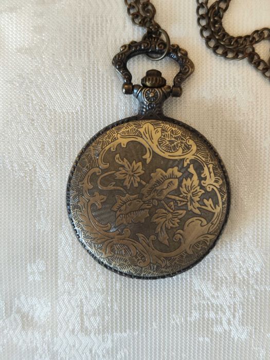 Relógio de bolso Torre Eiffel - NOVO