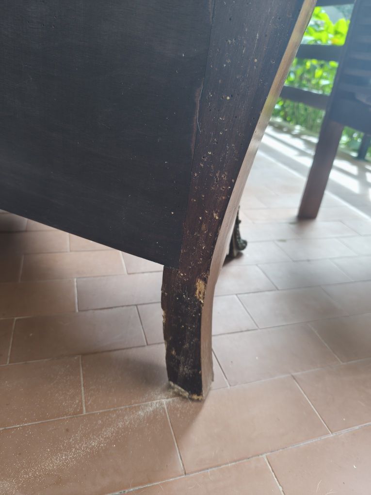 Cómoda de barriga para restauro