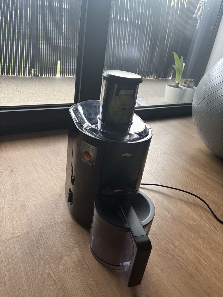 Braun Multiquick 3 Juicer - MÁQUINA DE SUMOS NOVA NA CAIXA