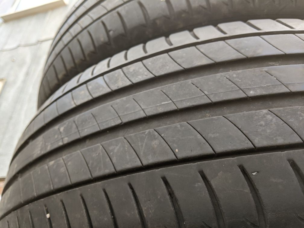 215/65R17 Michelin комплект 4шт