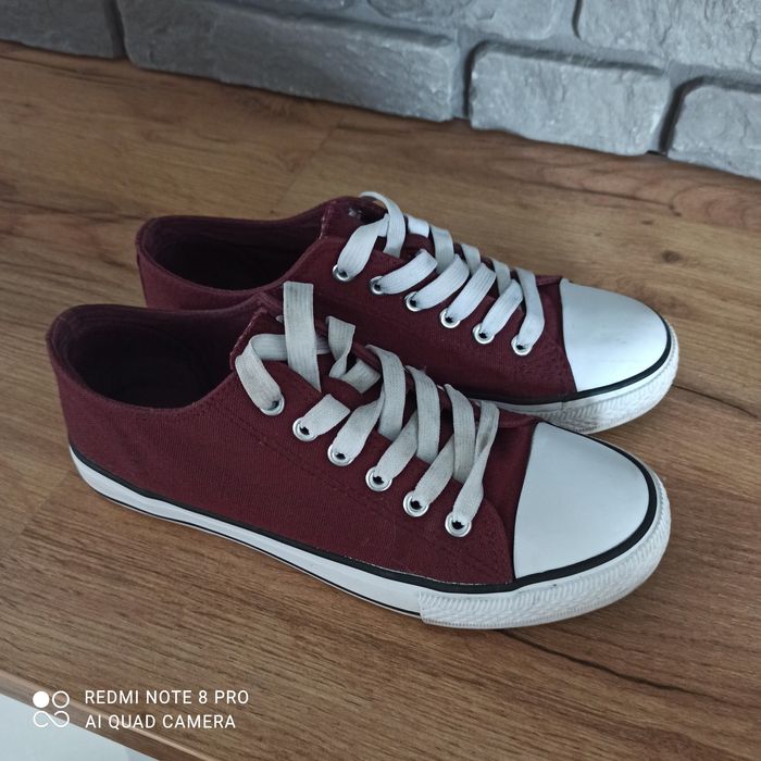 Bordo trampki 38