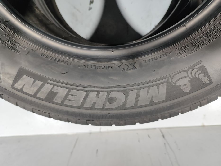 2 pneus semi novos 195-65R15 Michelin 91T - Oferta dos Portes