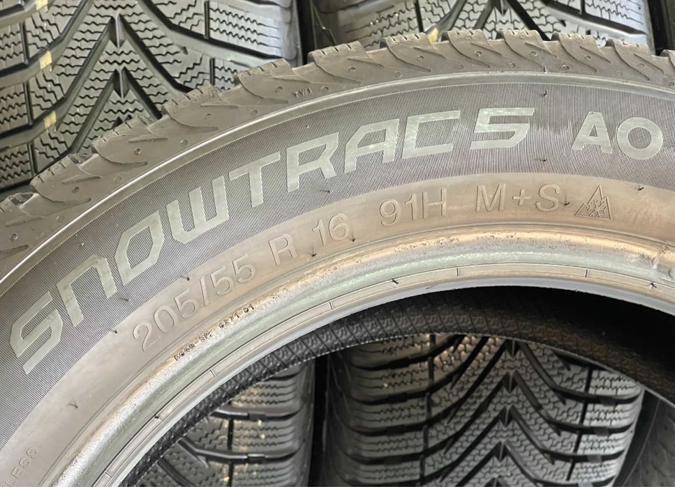 Автошини колеса резина 205/55 R16 Vredestein 2021 рік