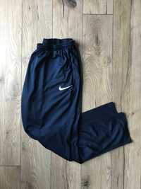 Spodnie dresowe Nike Dri-Fit Slim rozm.  XL