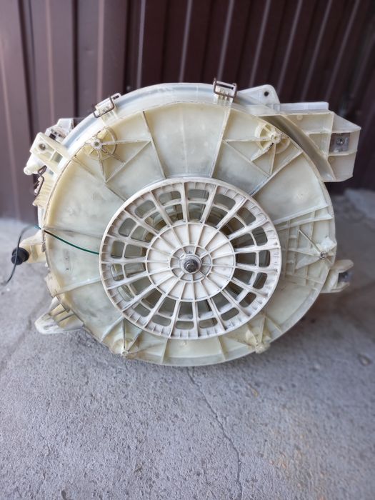 Бак (оригінал) до пральної машини Samsung S821 в зборі