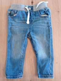 Spodnie jeansy baby gap 6-12 miesięcy 74
