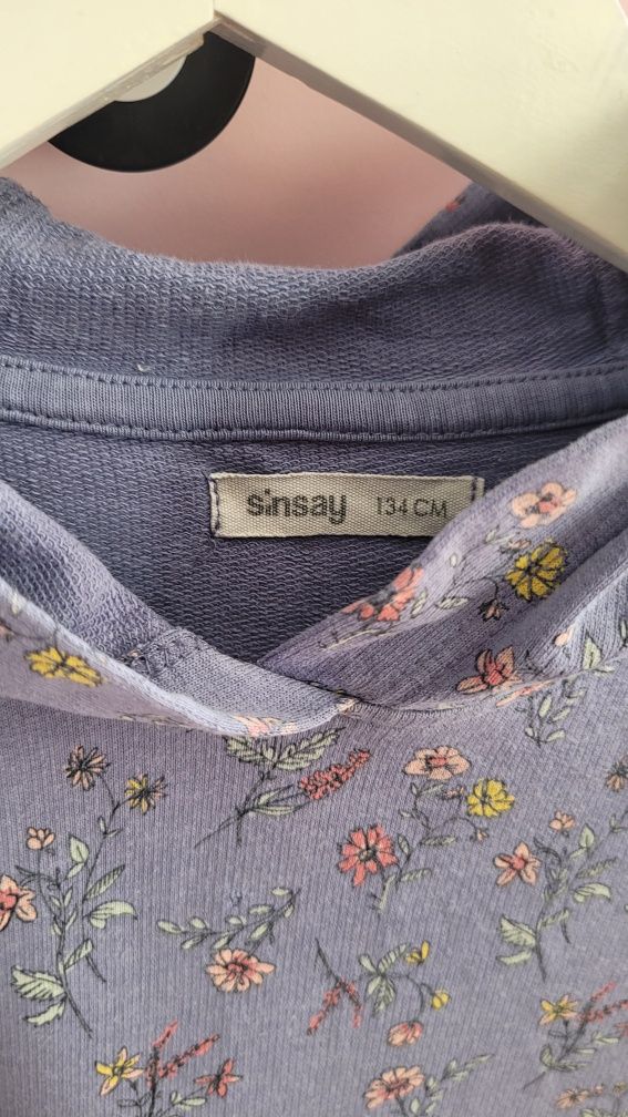 Bluza dla dziewczynki 134 rozmiar Sinsay z kapturem dziewczęca