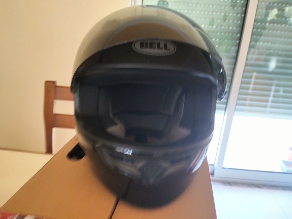 Capacete Bell como novo