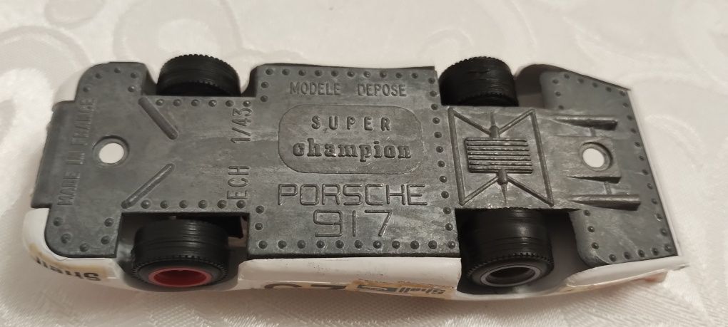 Super champion Porsche 917 w skali 1/43