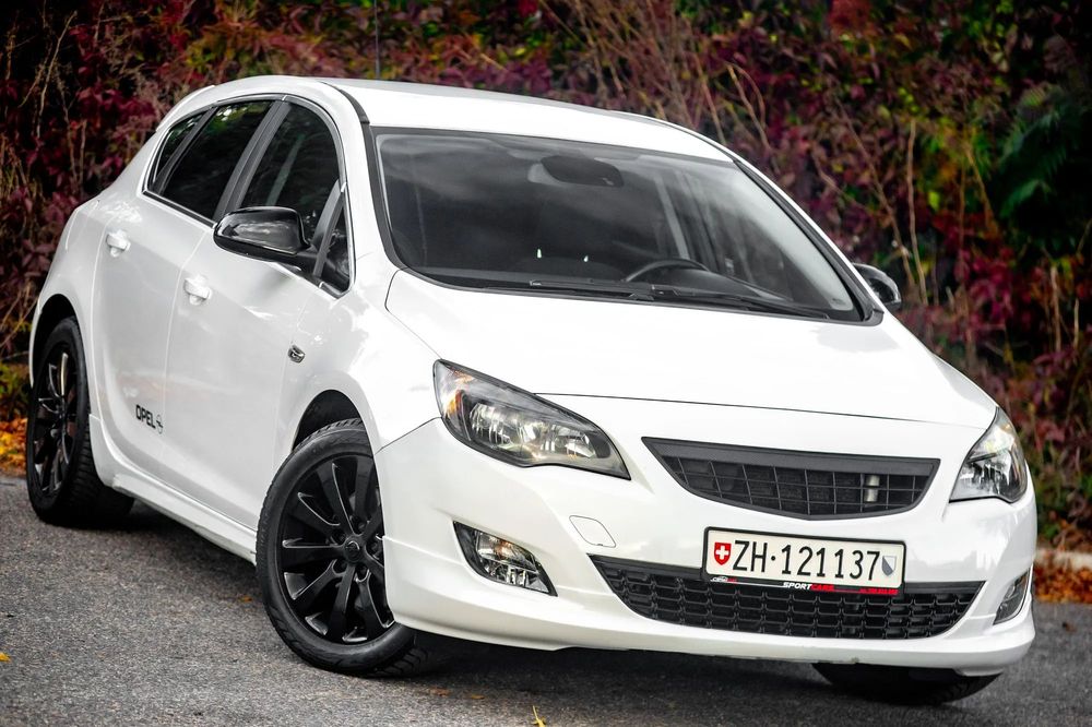 Opel Astra Pakiet Irmscher , 1.6 Turbo, 180KM , Szwajcar