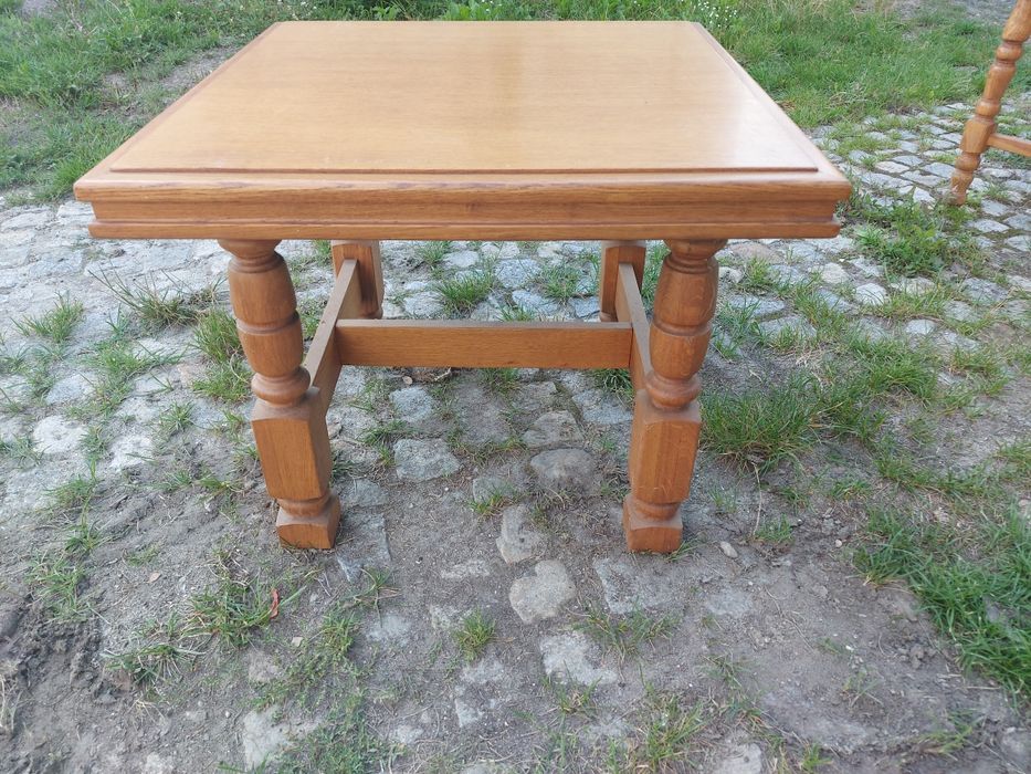 Niski stolik ława dębowa 67x67cm wys. 57