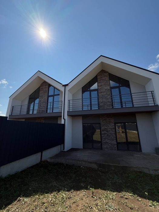 Поєднання переваг міського житла та приватного будинку