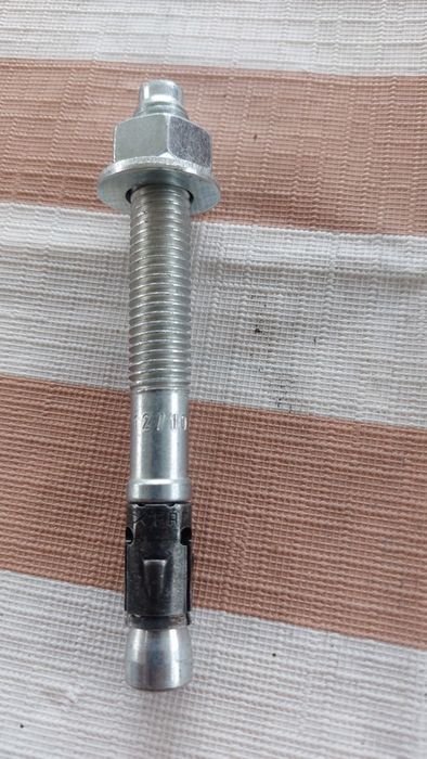 Kotwa stalowa expresowa 12x100