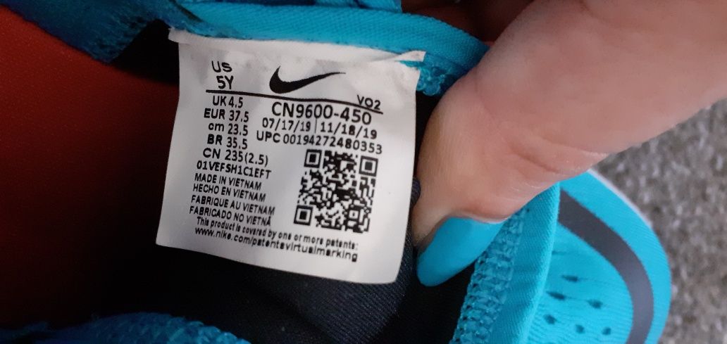 Nowe Nike przewiewne lekkie  37,5 oryginalne