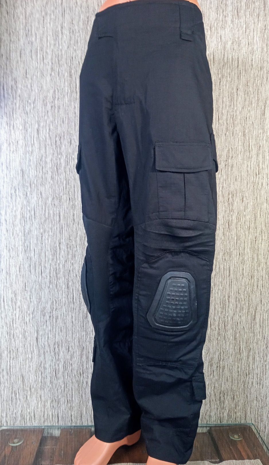 Spodnie taktyczne Predator Combat Pants firmy Invader Gear r.L