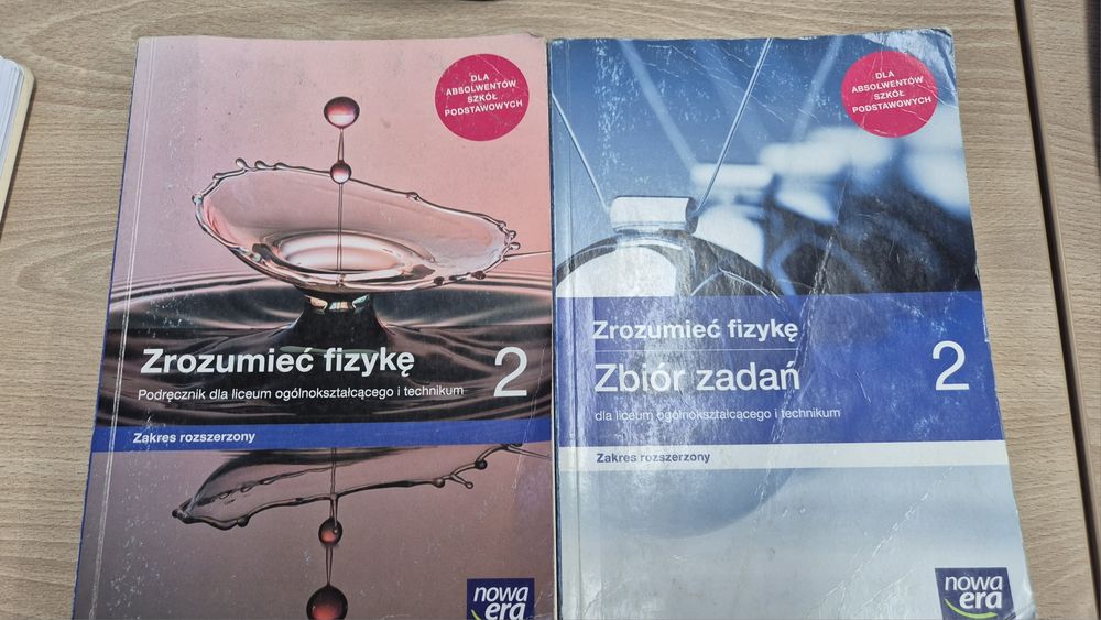Sprzedam książki do liceum/technikum (szkoły średniej)