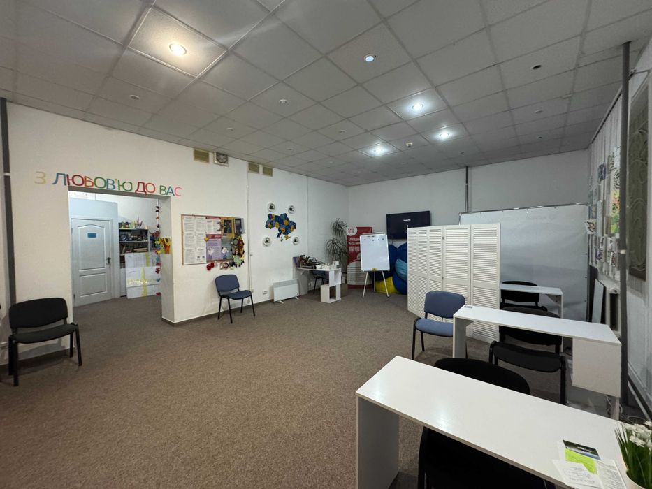 Приміщення в центрі біля ТЦ Транзит