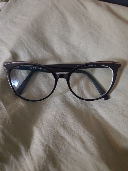 Okulary korekcyjne oprawki damskie kocie oczy czarne
