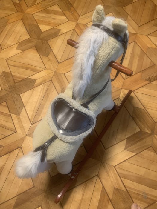 Коник гойдалка