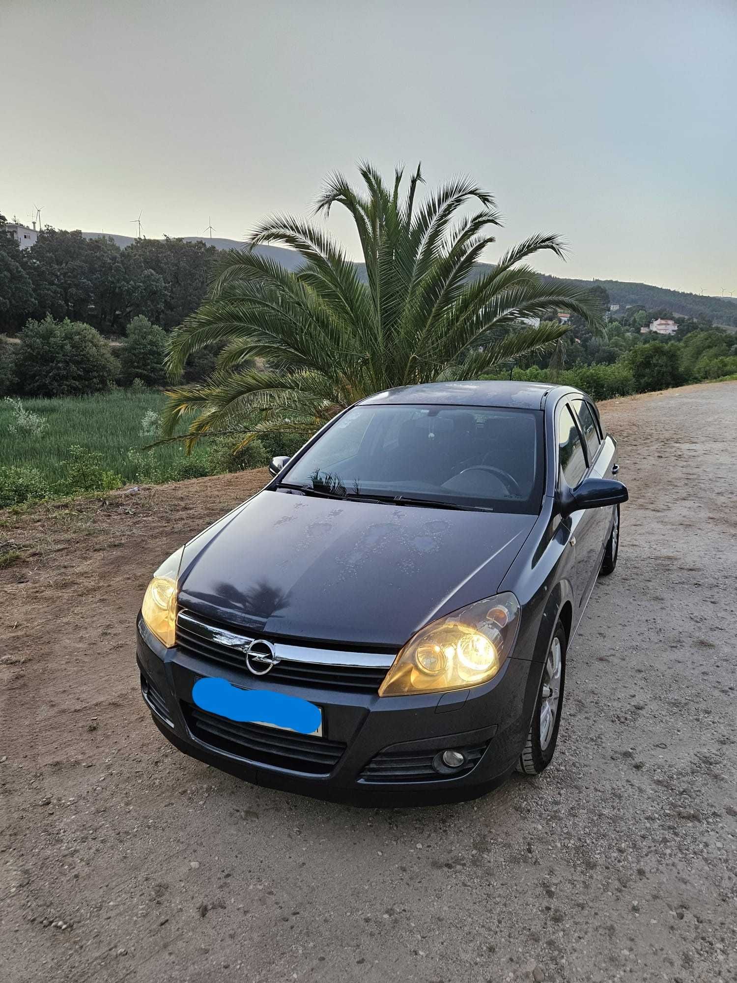 Opel Astra 1.3 cdti 5l