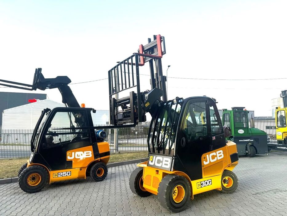 JCB TLT 30 G // Manitou ładowarka teleskopowa / teleskop/  Pozycjoner wideł + przesuw // Duży wybór wózków widłowych