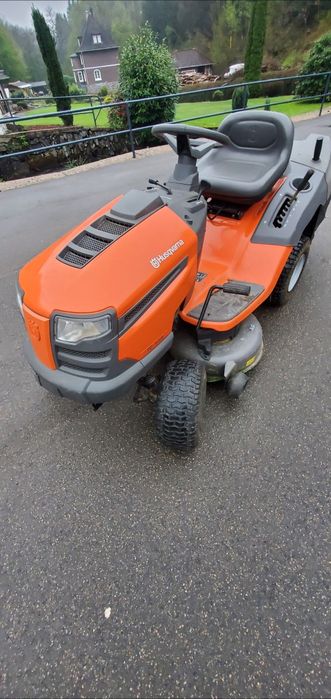 Traktor kosiarka Husqvarna TC 138