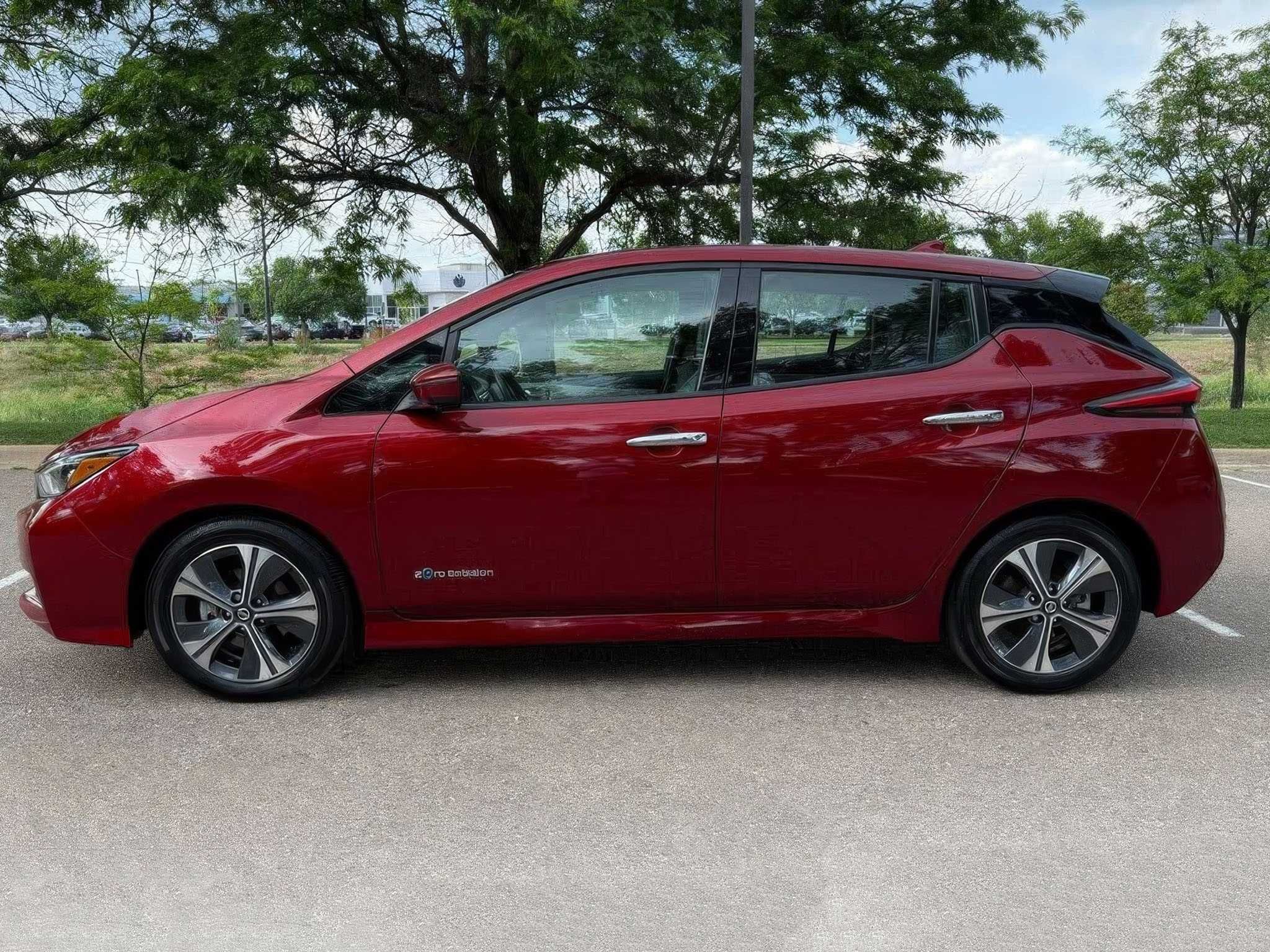 2019 Nissan LEAF SL
