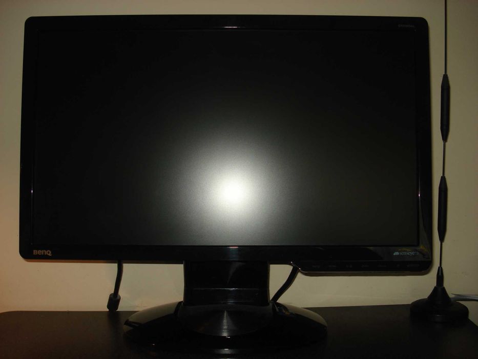 Sprzedam monitor BENQ SENSEYE 3 ( 41 cm. / 23 cm .)