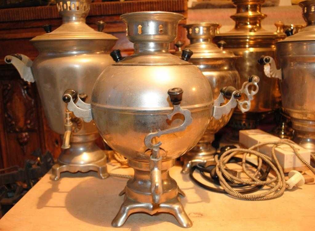 Справний, комплект з шнуром радянський, знак якості електро самовар