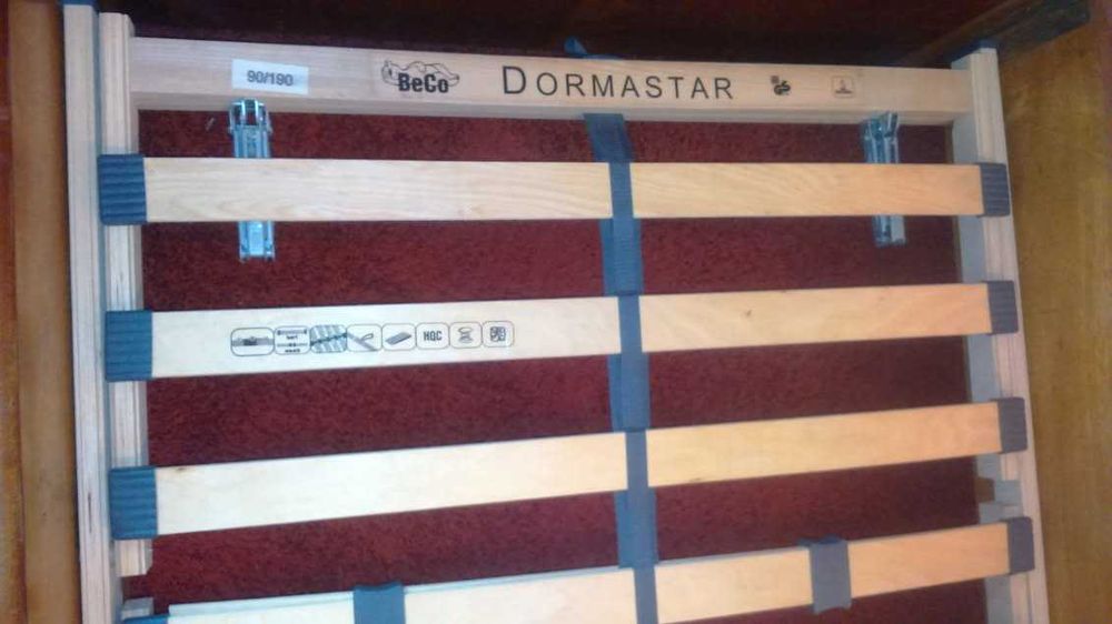 Sprzedam łóżko do sypialni.