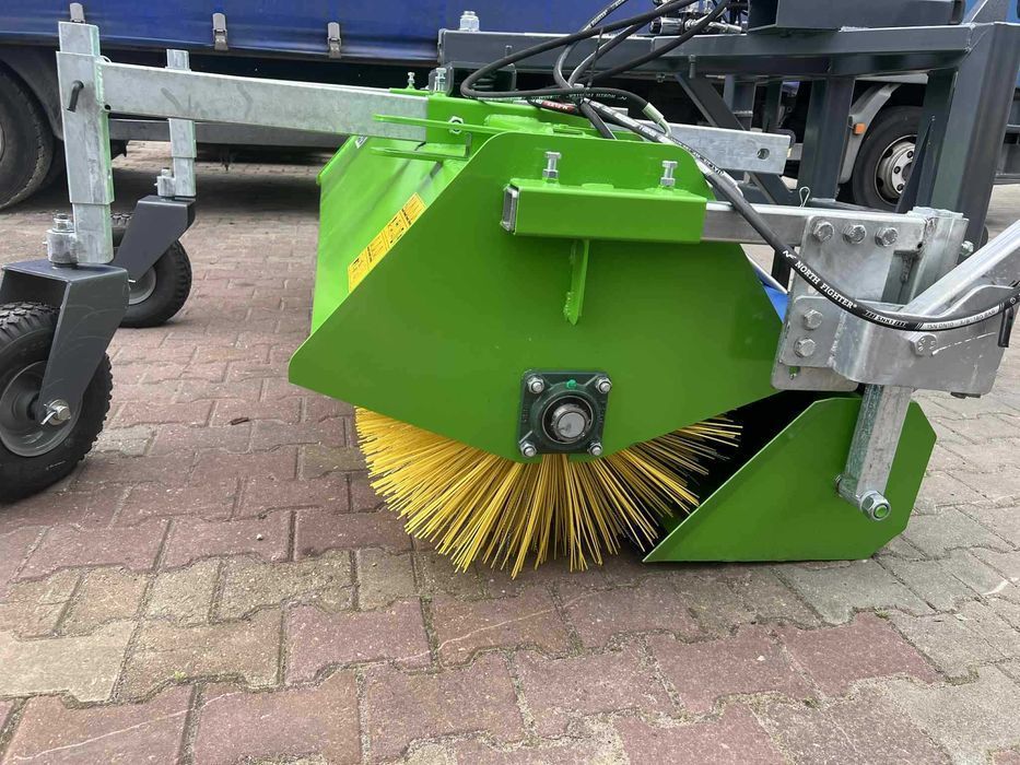 Zamiatarka do ciągnika na tuz/ wózka widłowego/ euroramkę transport