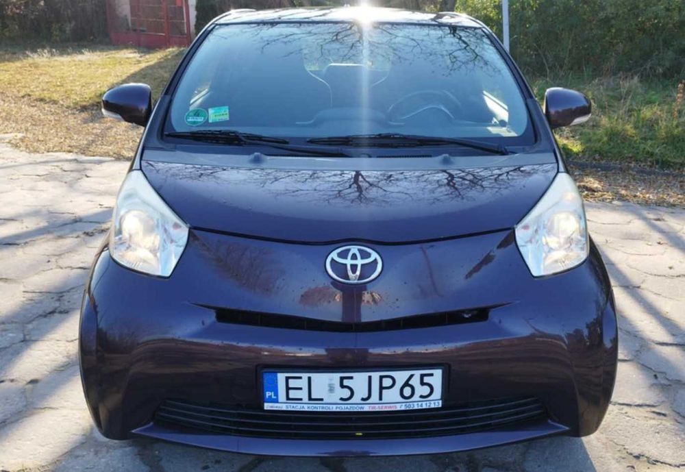 TOYOTA IQ 1.0 2009r.
