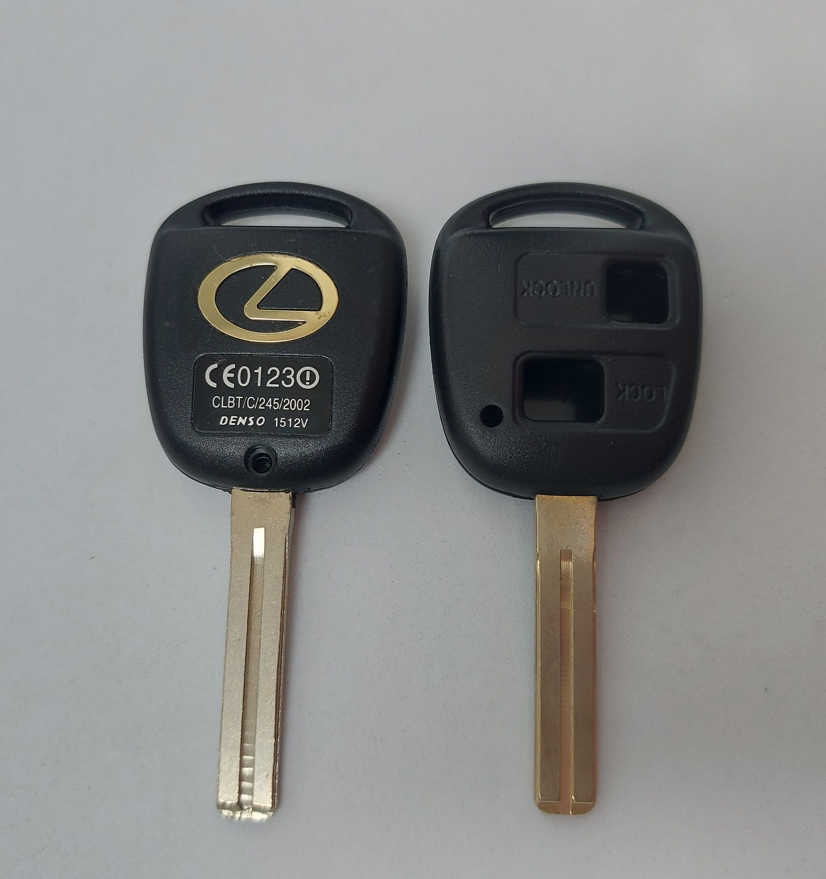 Корпус ключа Lexus кнопки лексус ключ болванка