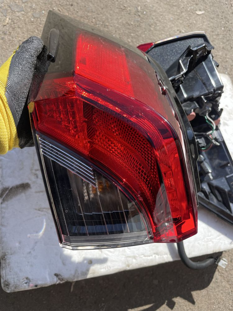 Фонарь, фонарь задній тойота рав4 (toyota rav4) 19-24