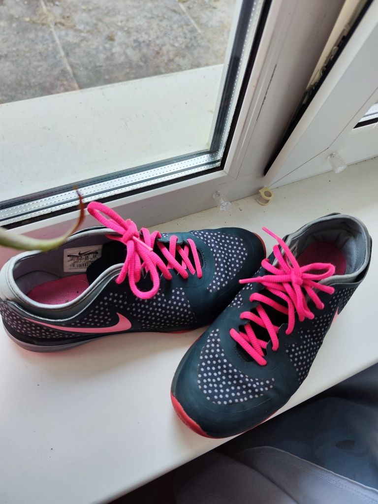 Кросівки Nike  25см