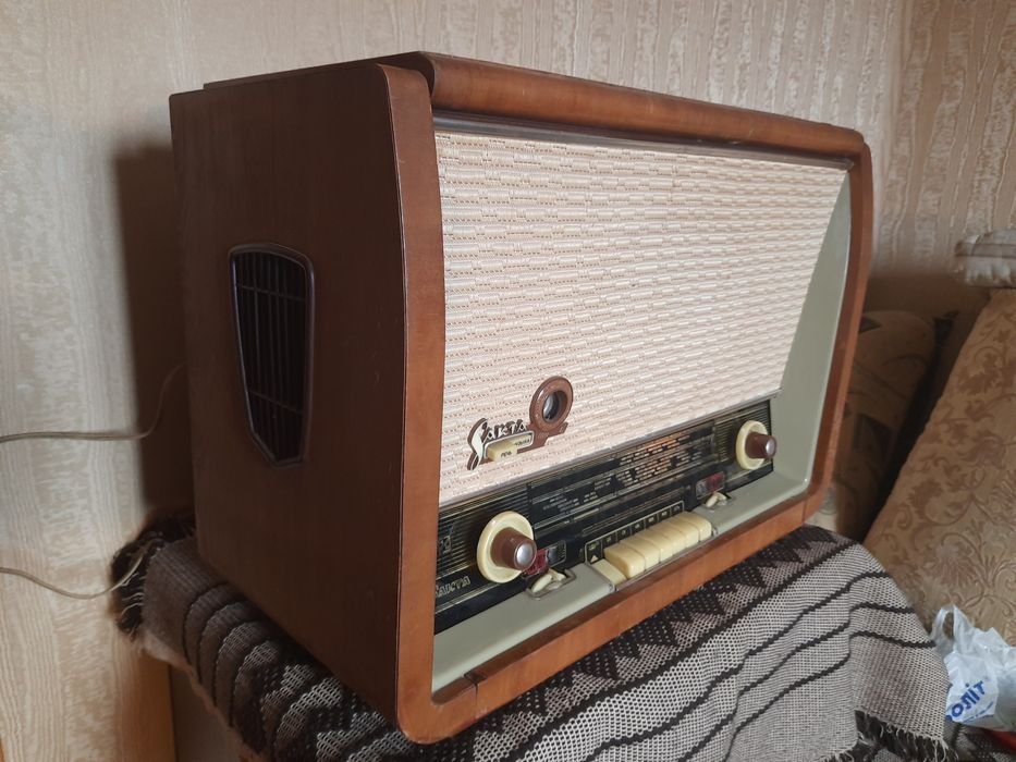 Ретро радіола Сакта