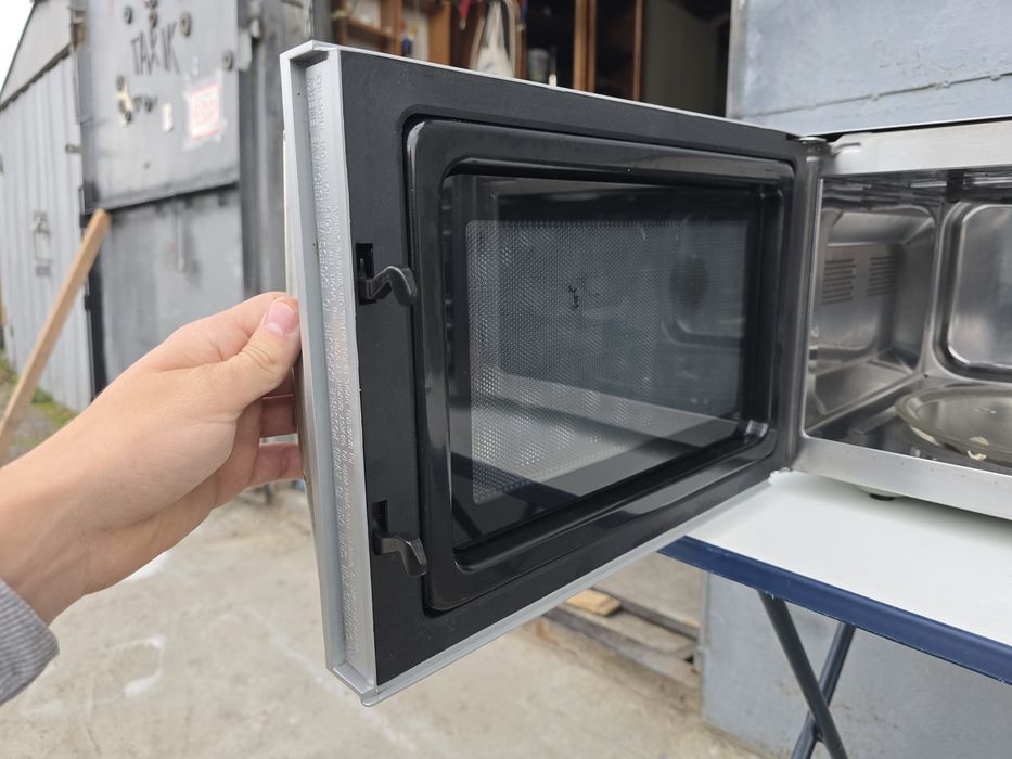 Мікрохвильова піч. Мікрохвильовка. З Німеччини!