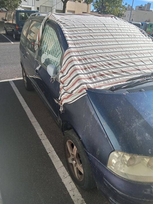 VW sharan PD 130cv 2001. 750€ urgente só até sexta feira