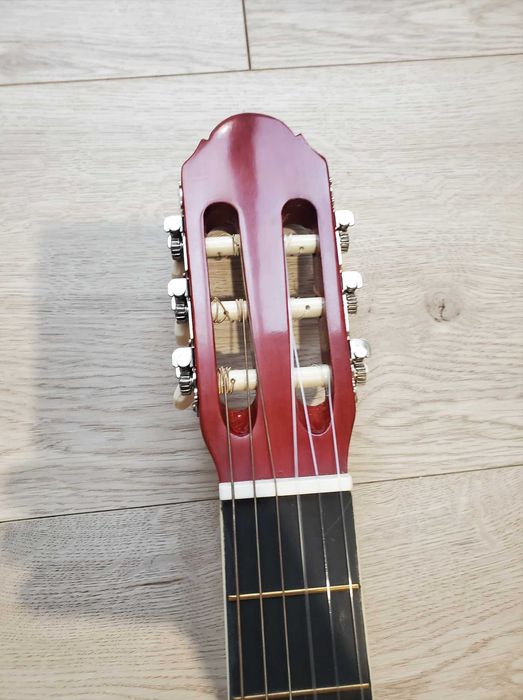 класична гітара нова 4/4 для навчання для починаючих