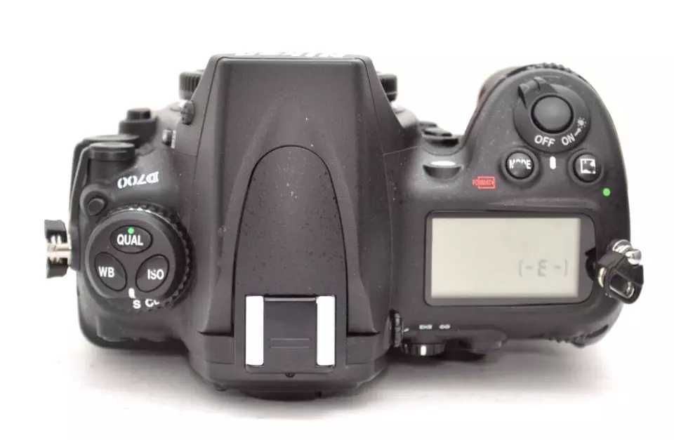 Nikon D700 FX Digital c/ Nikon AF 28-105mm Macro t/ impecável -Porto