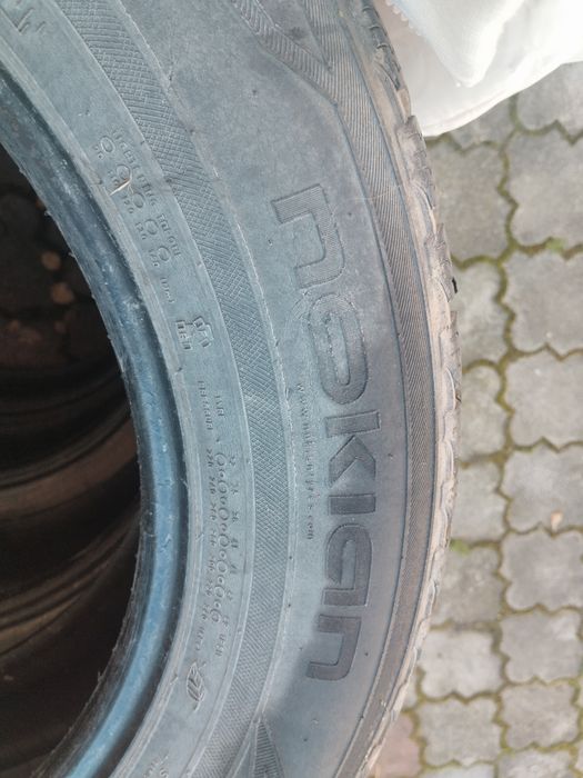 Sprzedam opony zimowe