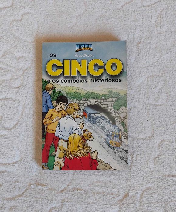 Os Cinco e os Comboios Misteriosos - Enid Blyton