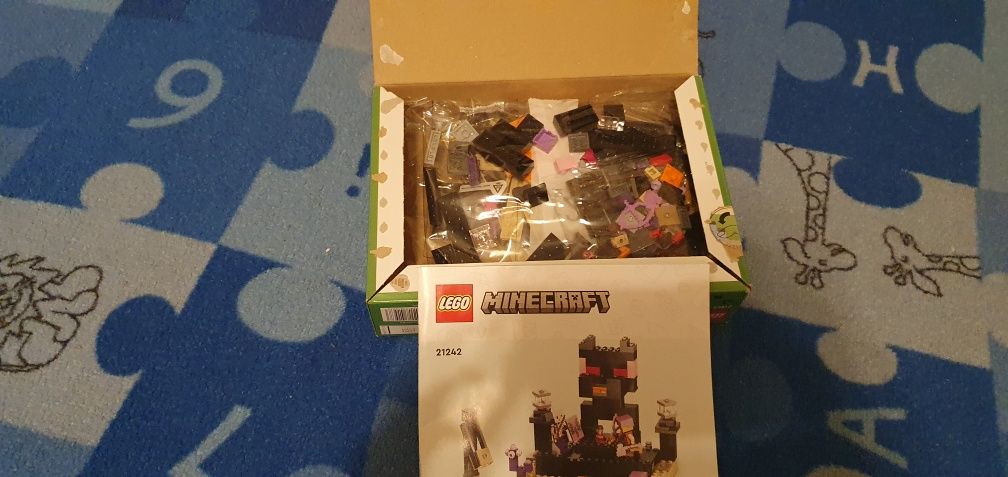 LEGO 21242 Minecraft Arena Endu