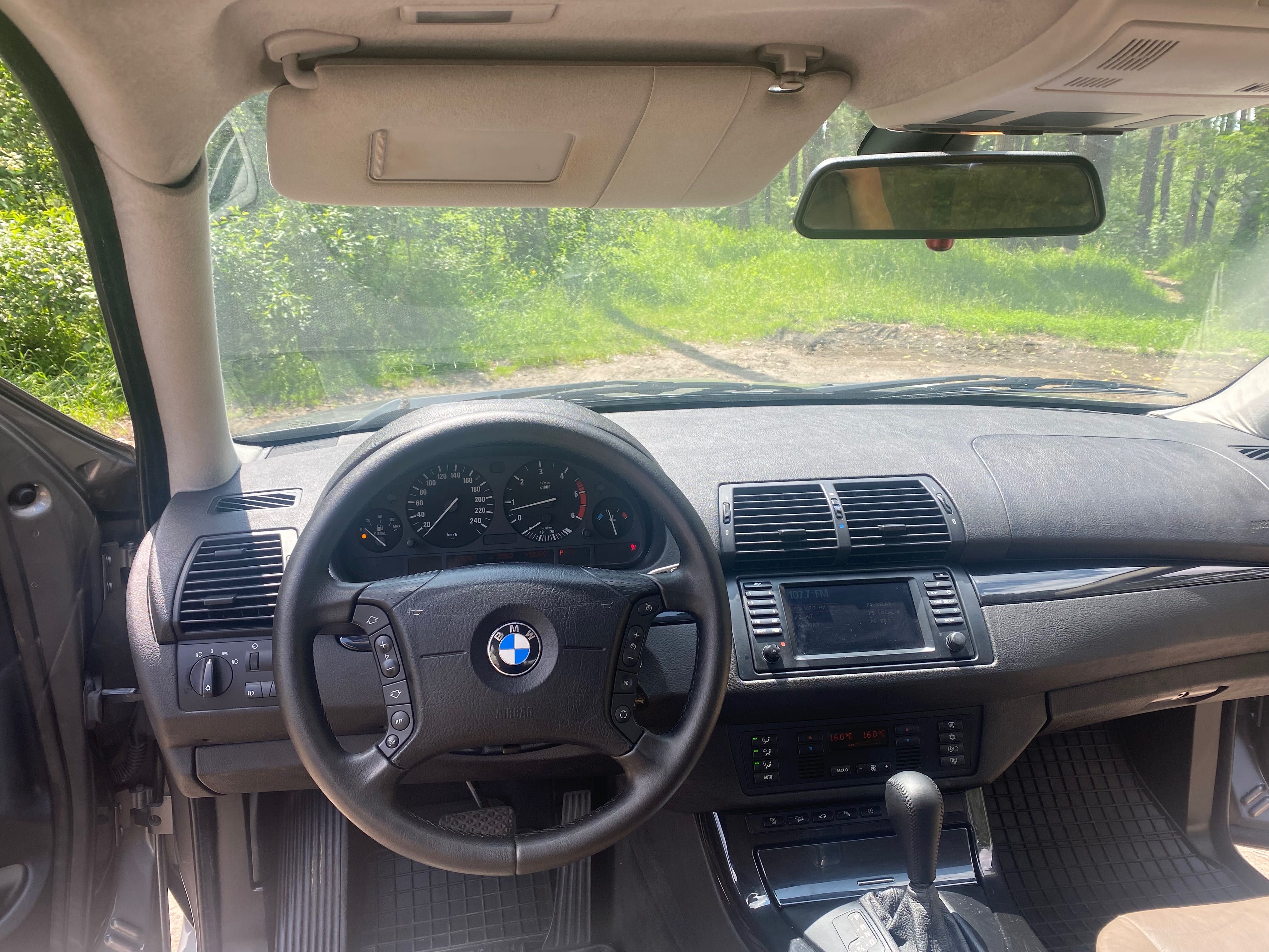 Продам  BMW E 53