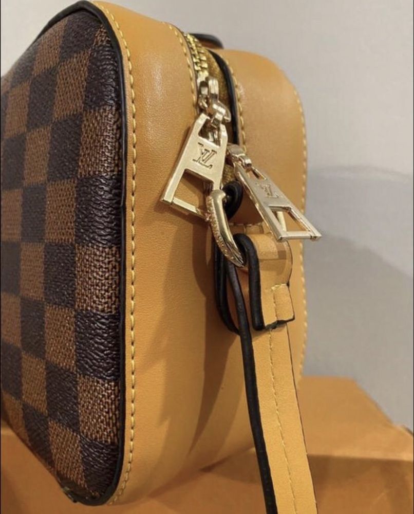 Сумочка крос боді louis Vuitton нова люкс