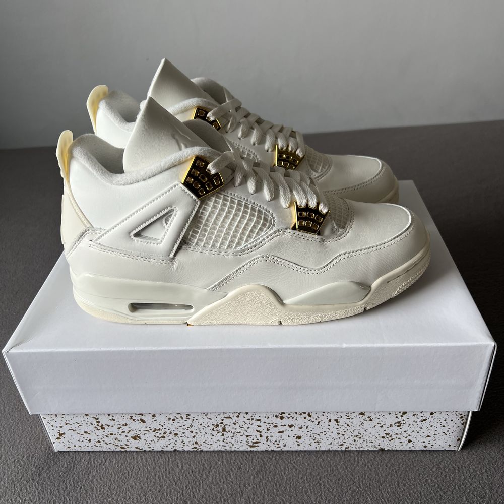 Jordan 4 Sail Metallic Gold - rozmiar 44