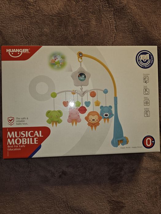 Дитячий мобіль в ліжечко