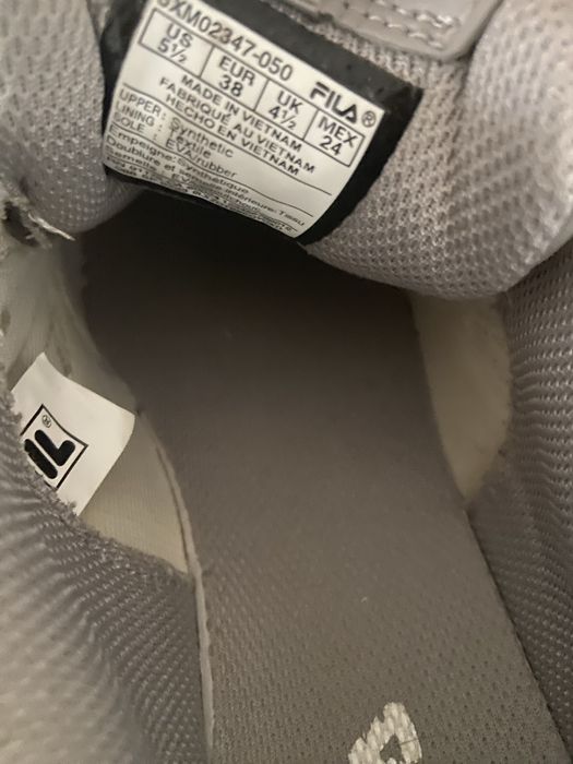 Vendo tenis marca fila