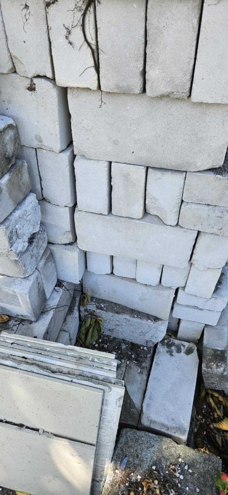 Cegła biała rozbiórkowa, gmina Pilica, woj. śląskie
