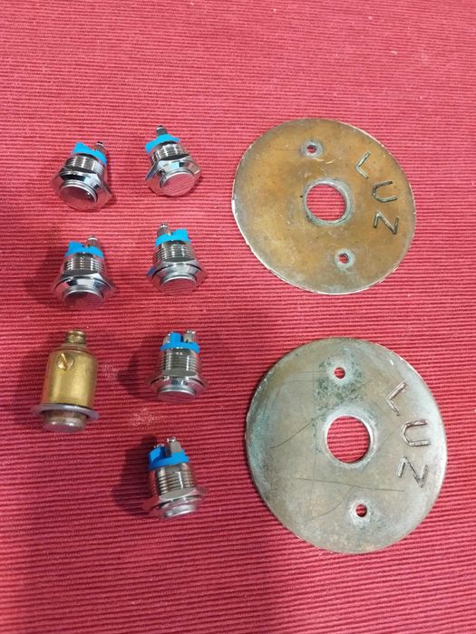 interruptor/comutador luz/electricidade - chapa / botão novo IP65